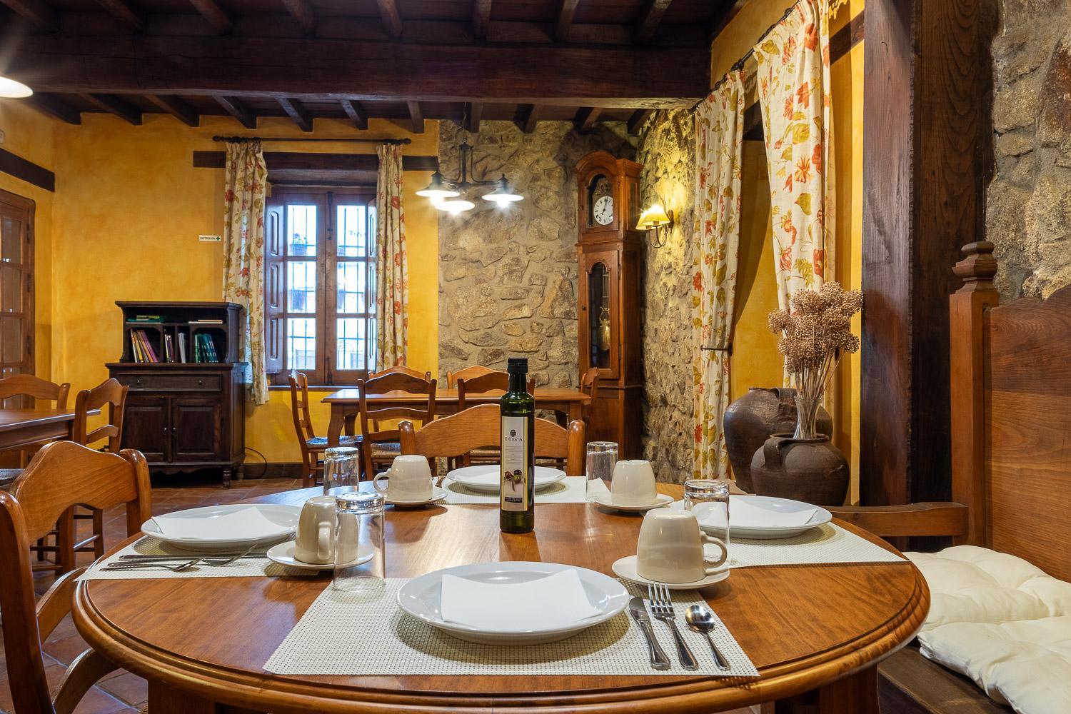 Casa Rural La Fuente Del Jerte Navaconcejo Exterior foto